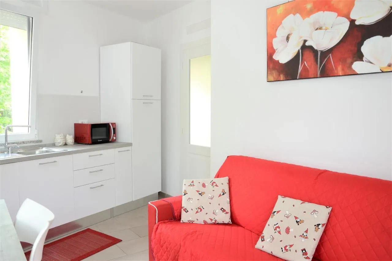 La Casa Di Pippo-Bilocale Rosso Villa Albenga 0*,
